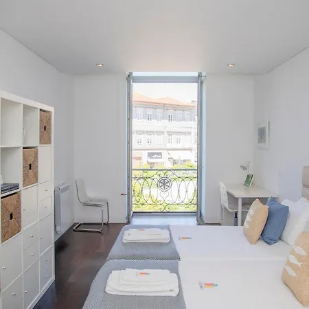 Apartment Liiiving In - Carlos Alberto *
