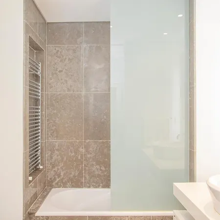 Apartment Liiiving In - Carlos Alberto Porto